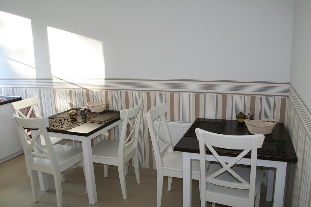 Habitación en casa particular Karmelia
